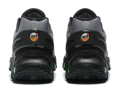 Air Max Plus Dn8 “Black Volt”