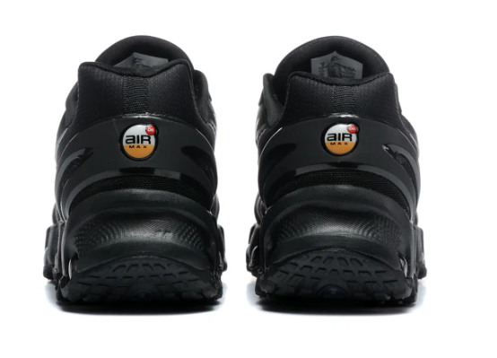 Air Max Plus Dn8 “Triple Black”