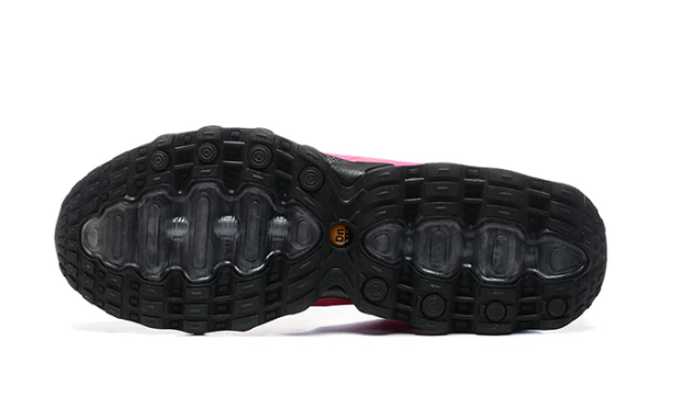 Air Max Plus Dn8 “Hyper Pink”