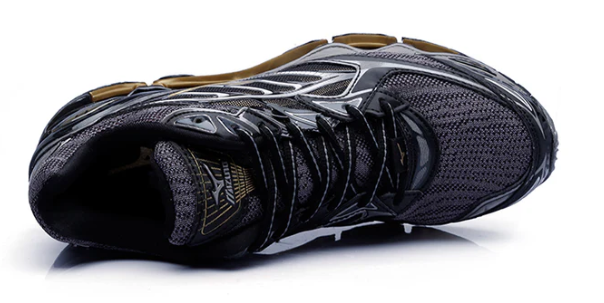 Mizuno Wave Prophecy 6 “Preto/Dourado”