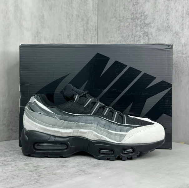 Air Max 95 x CDG “Cinza e preto”