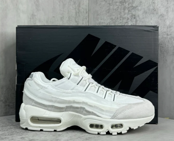 Air Max 95 x CDG “Triple White”