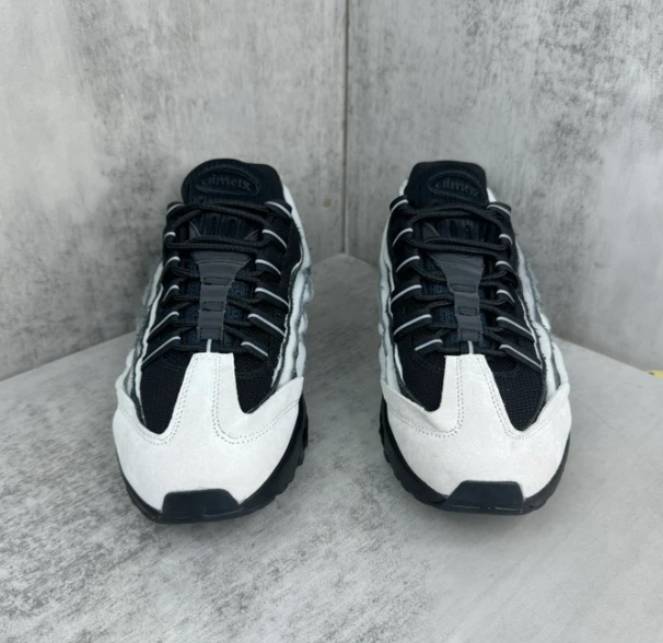 Air Max 95 x CDG “Cinza e preto”